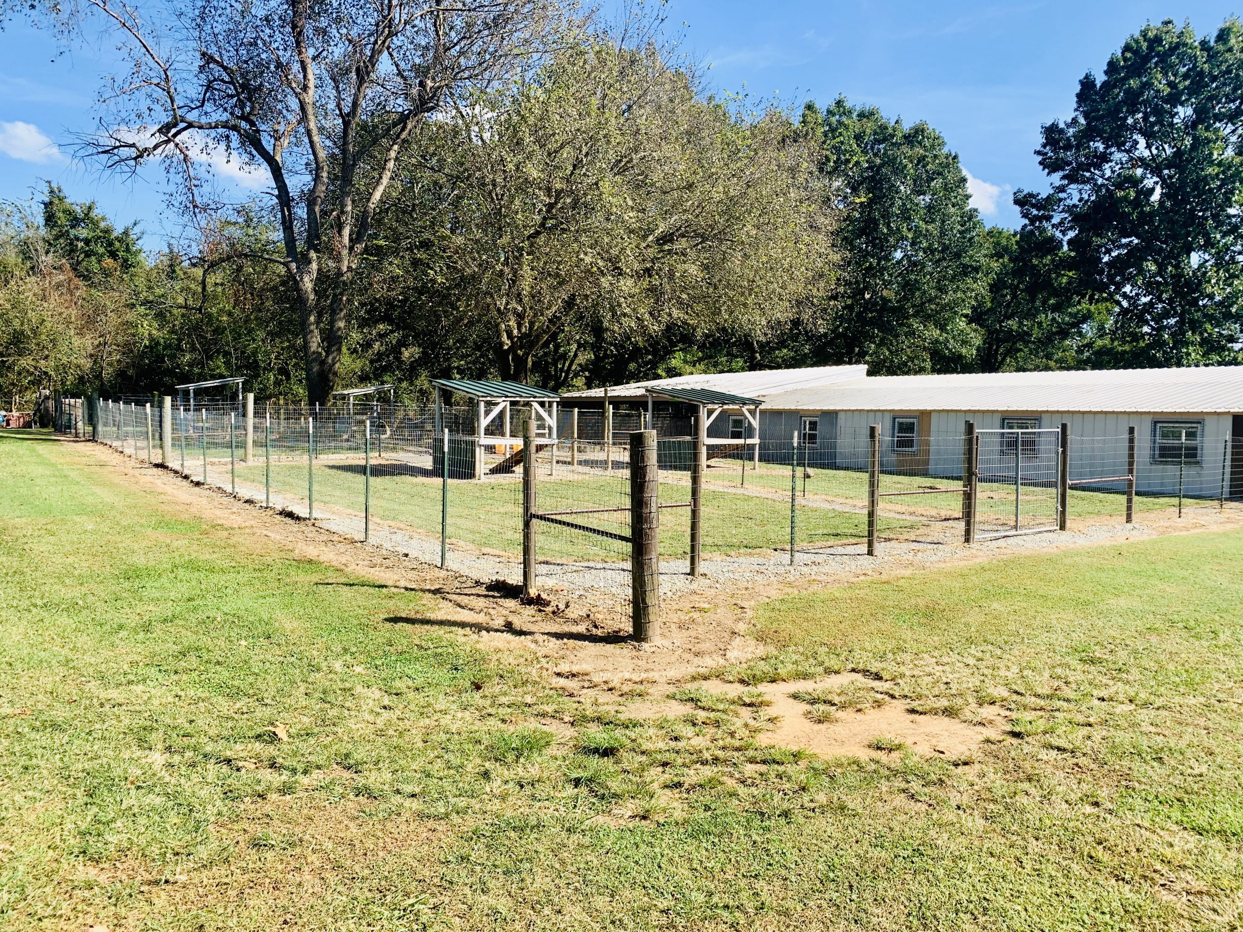 Exterior view of play yard